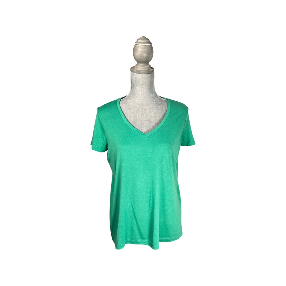 Green t-shirt